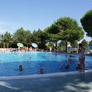  Hotel apartamentowy Valbella Włochy